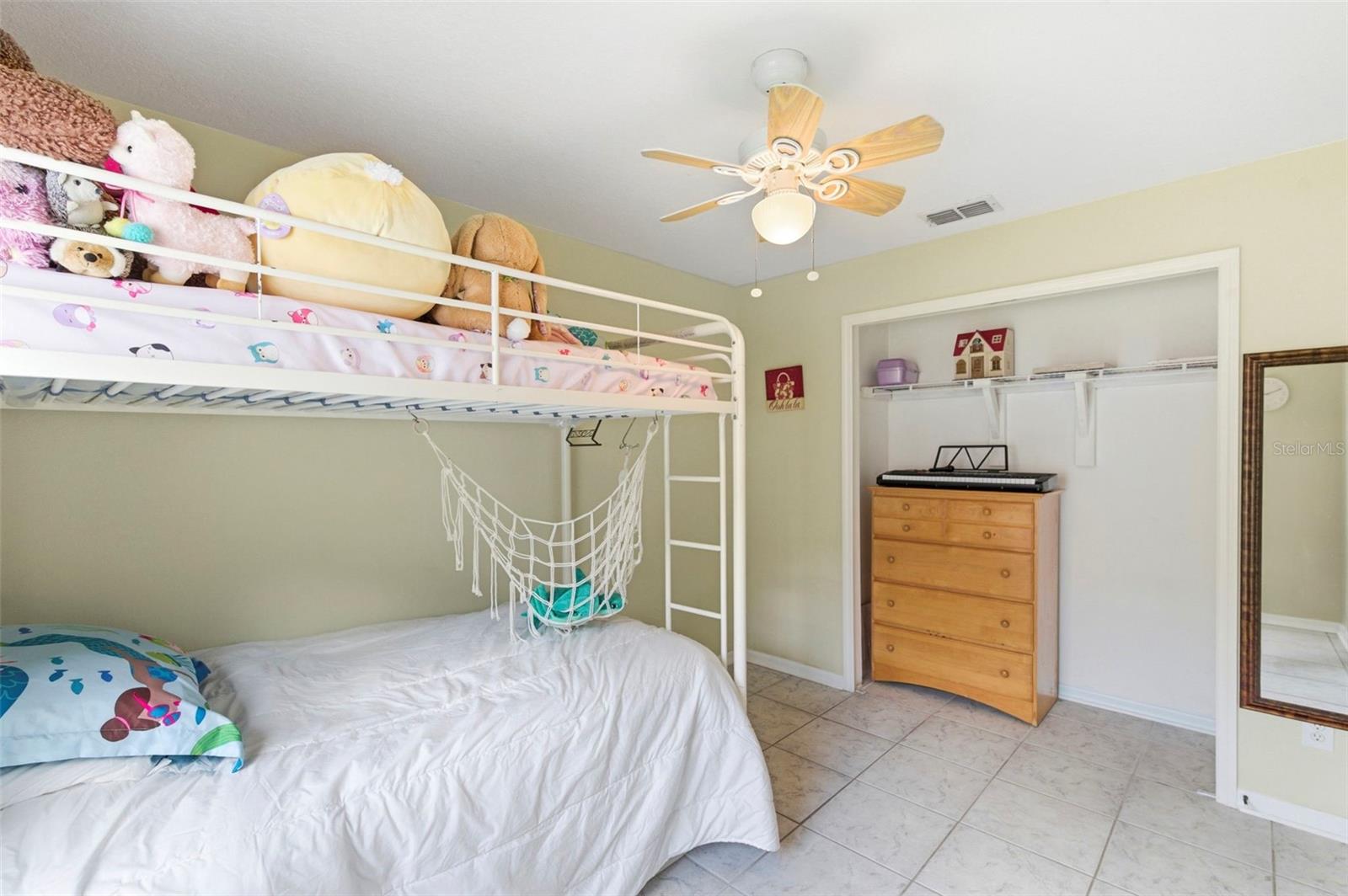 THOUSAND OAKS MULTI-FAMILY - Residential