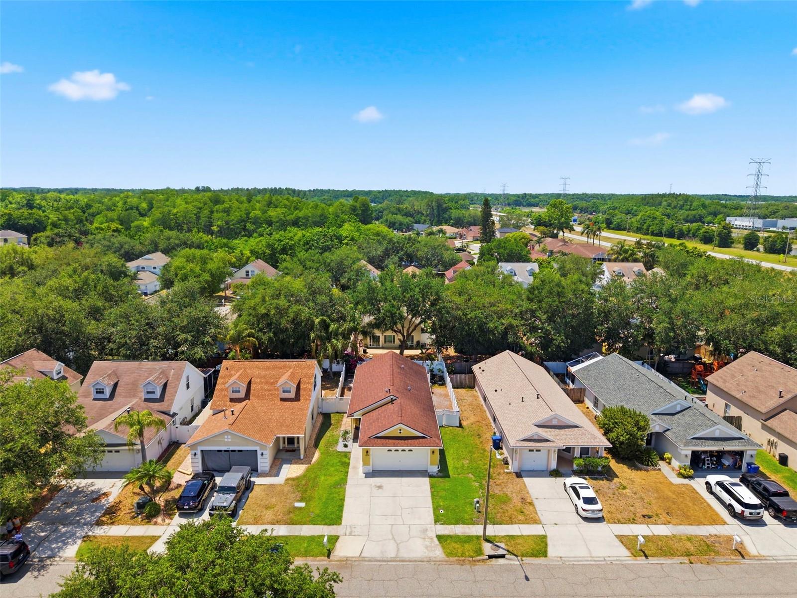 THOUSAND OAKS MULTI-FAMILY - Residential