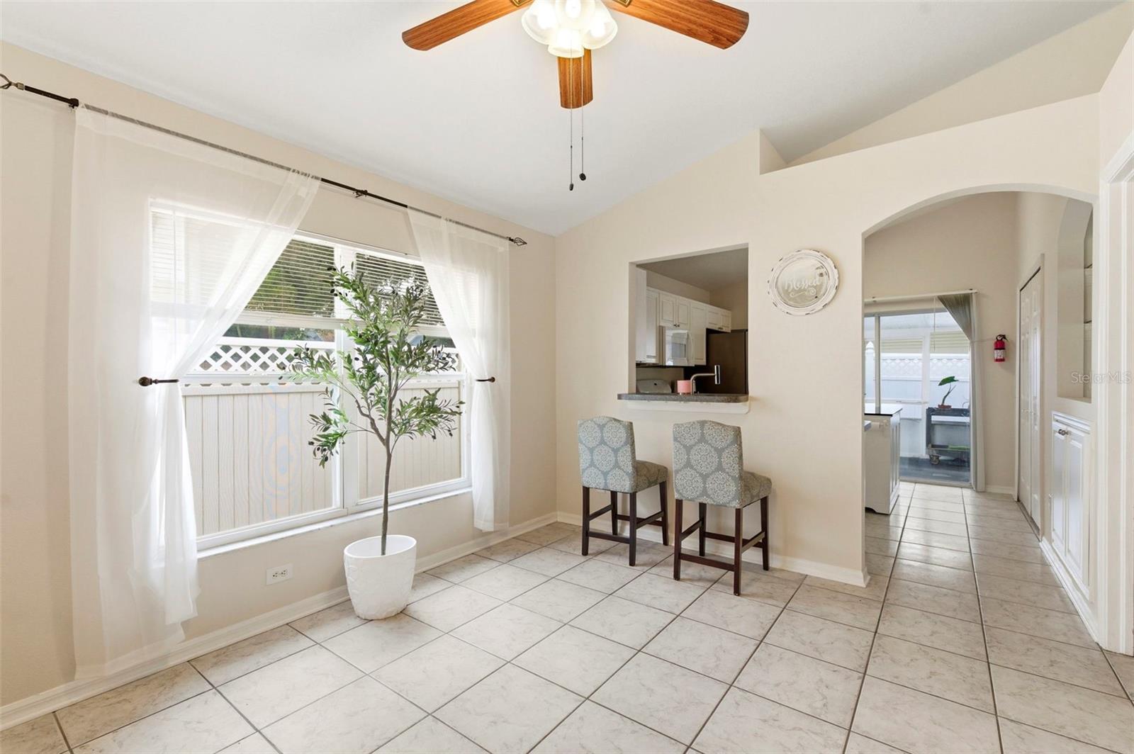 THOUSAND OAKS MULTI-FAMILY - Residential