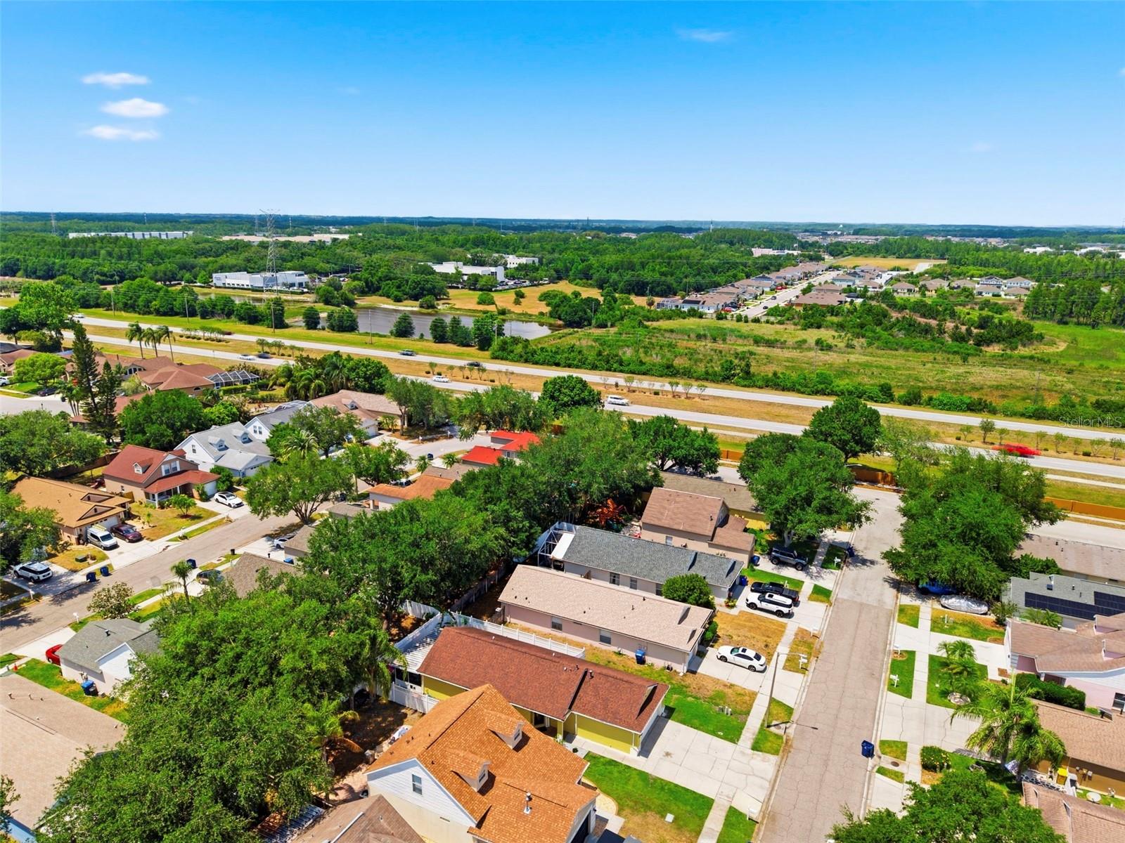 THOUSAND OAKS MULTI-FAMILY - Residential