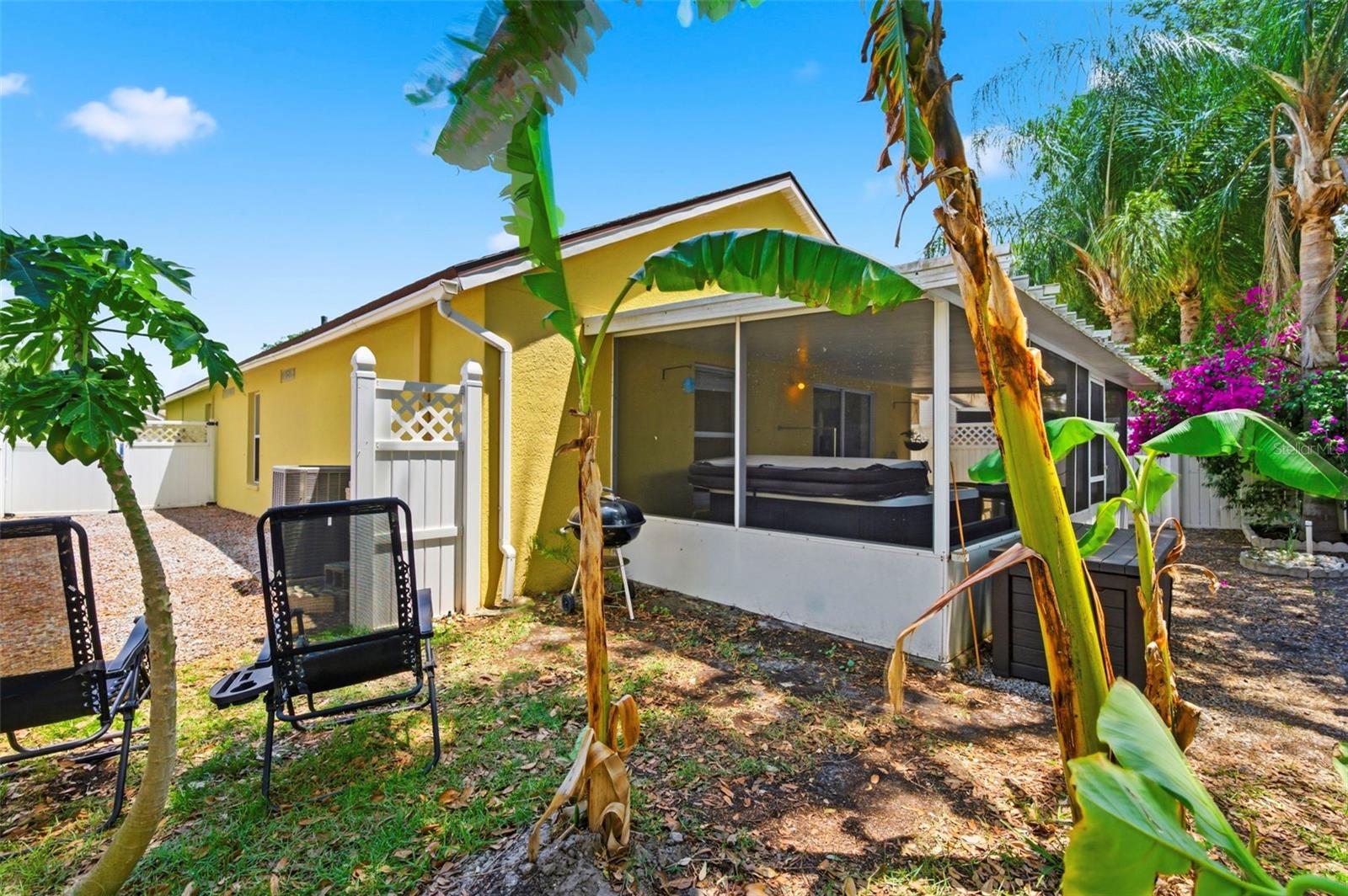 THOUSAND OAKS MULTI-FAMILY - Residential
