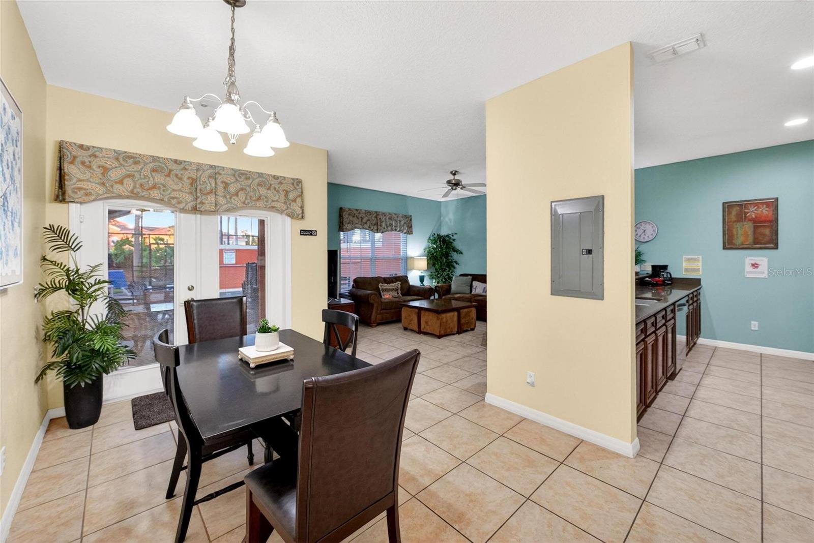 PARADISE PALMS RESORT PH 1 - Residential