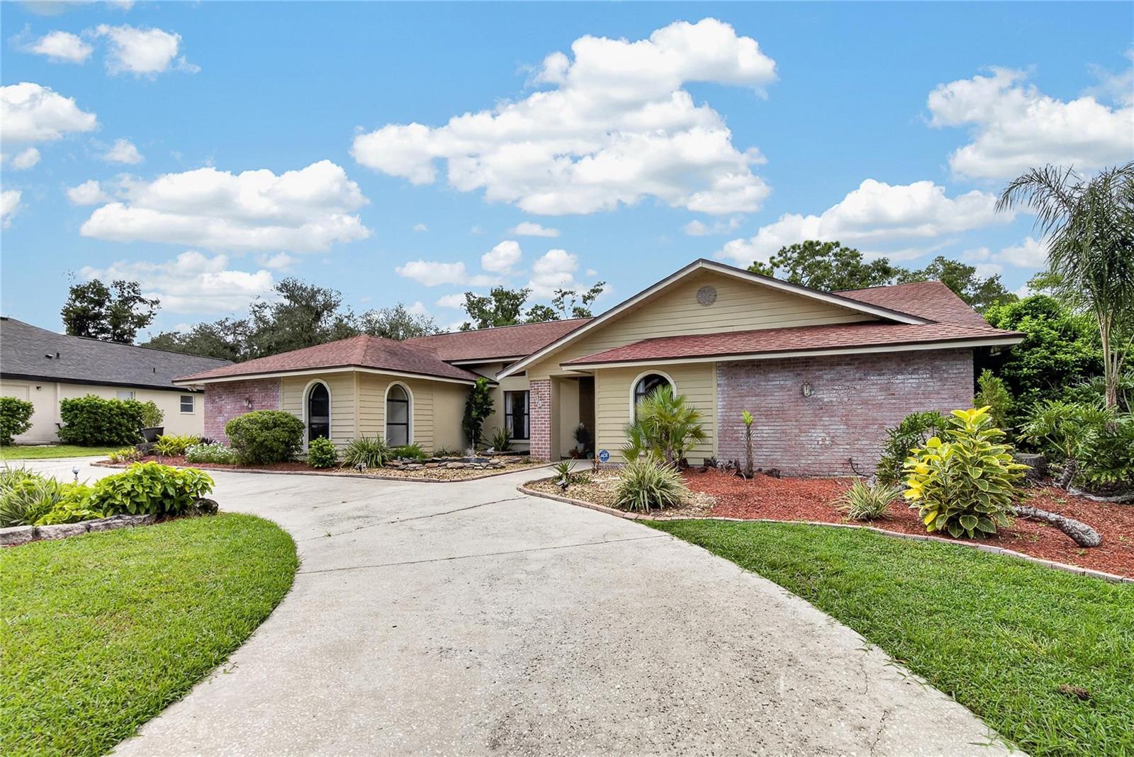 2814 HAMMOCK DRIVE