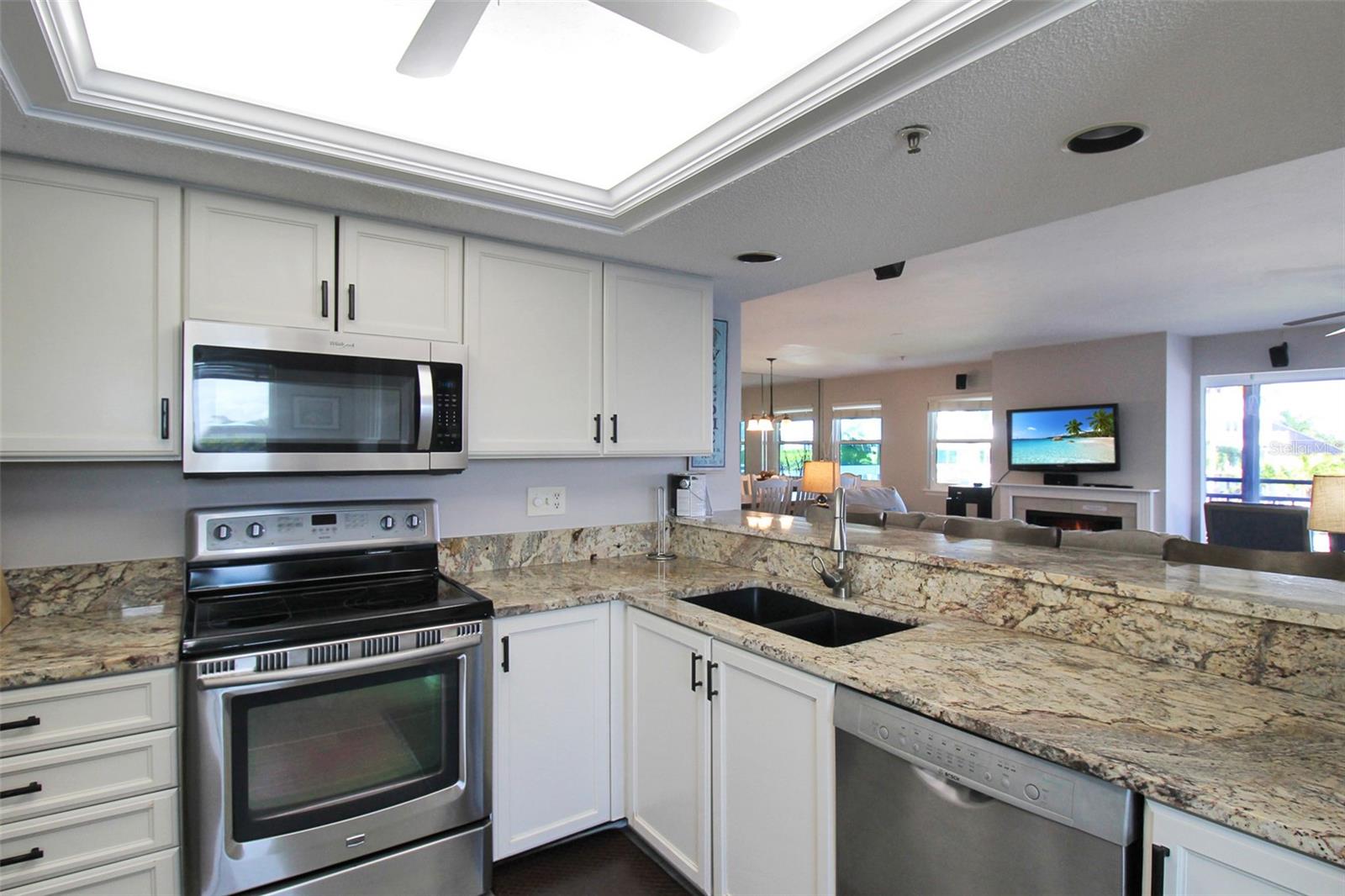 GULF & BAY CLUB BAYSIDE - Residential Lease