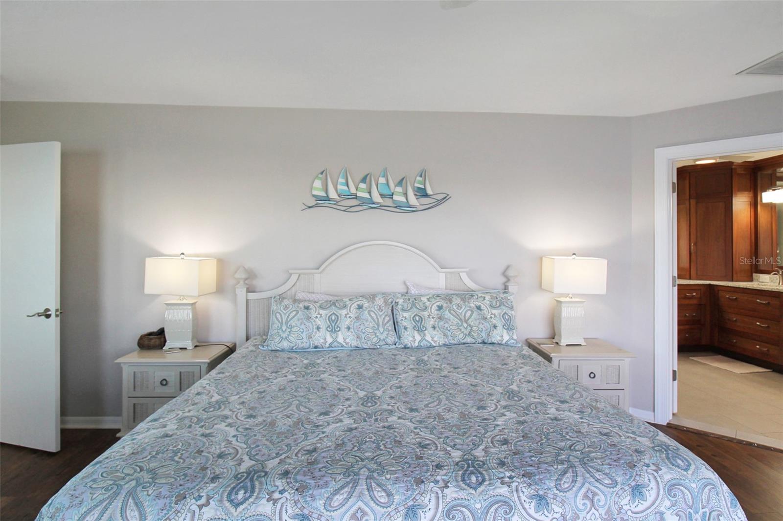 GULF & BAY CLUB BAYSIDE - Residential Lease