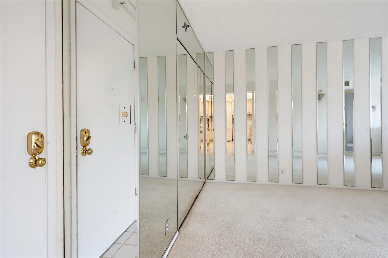 255 DOLPHIN POINT 307