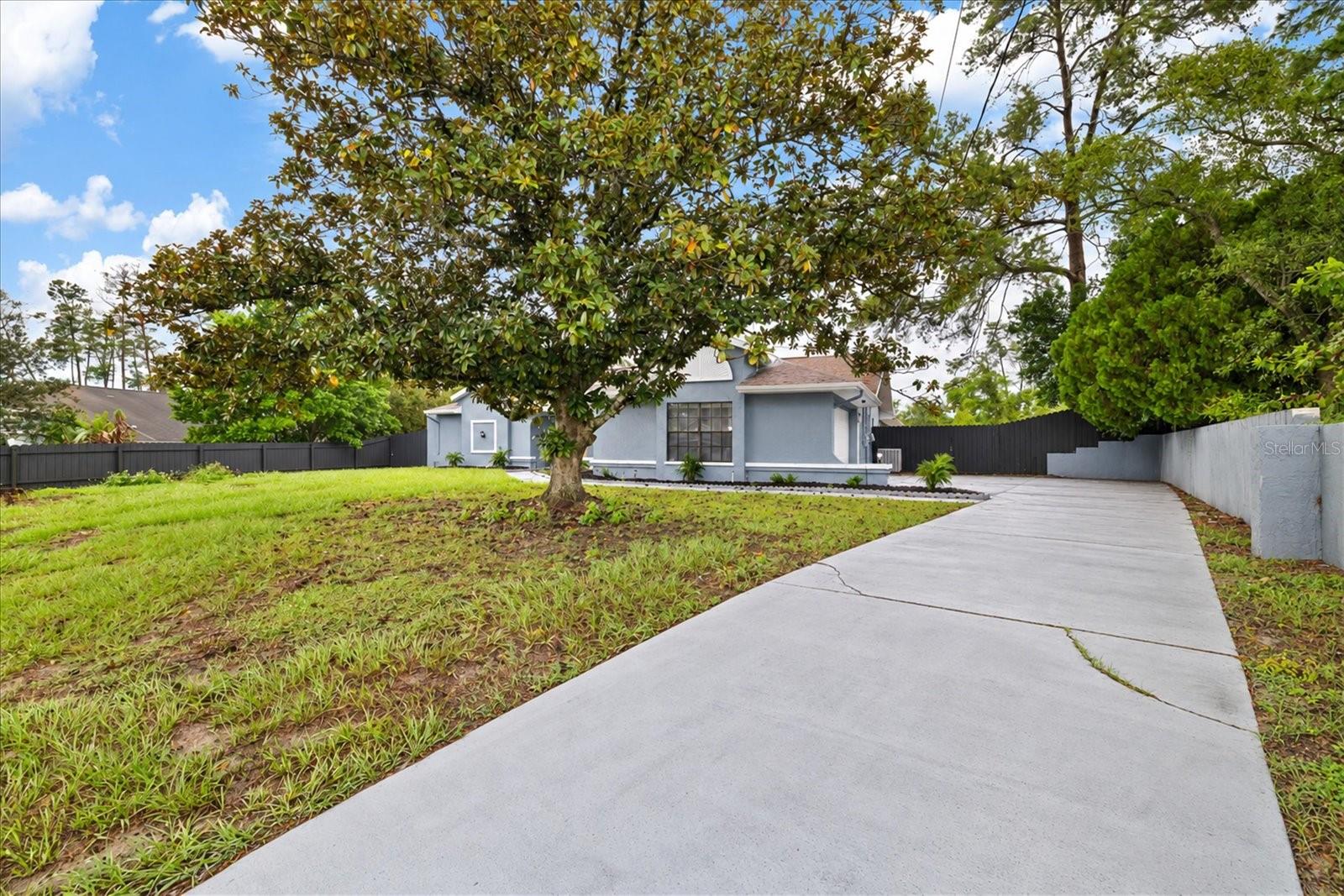 2599 GLENRIDGE DRIVE
