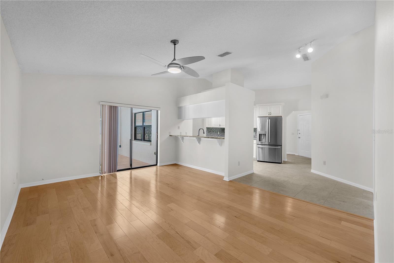 HIGHLAND RIDGE UNIT 1 - Residential