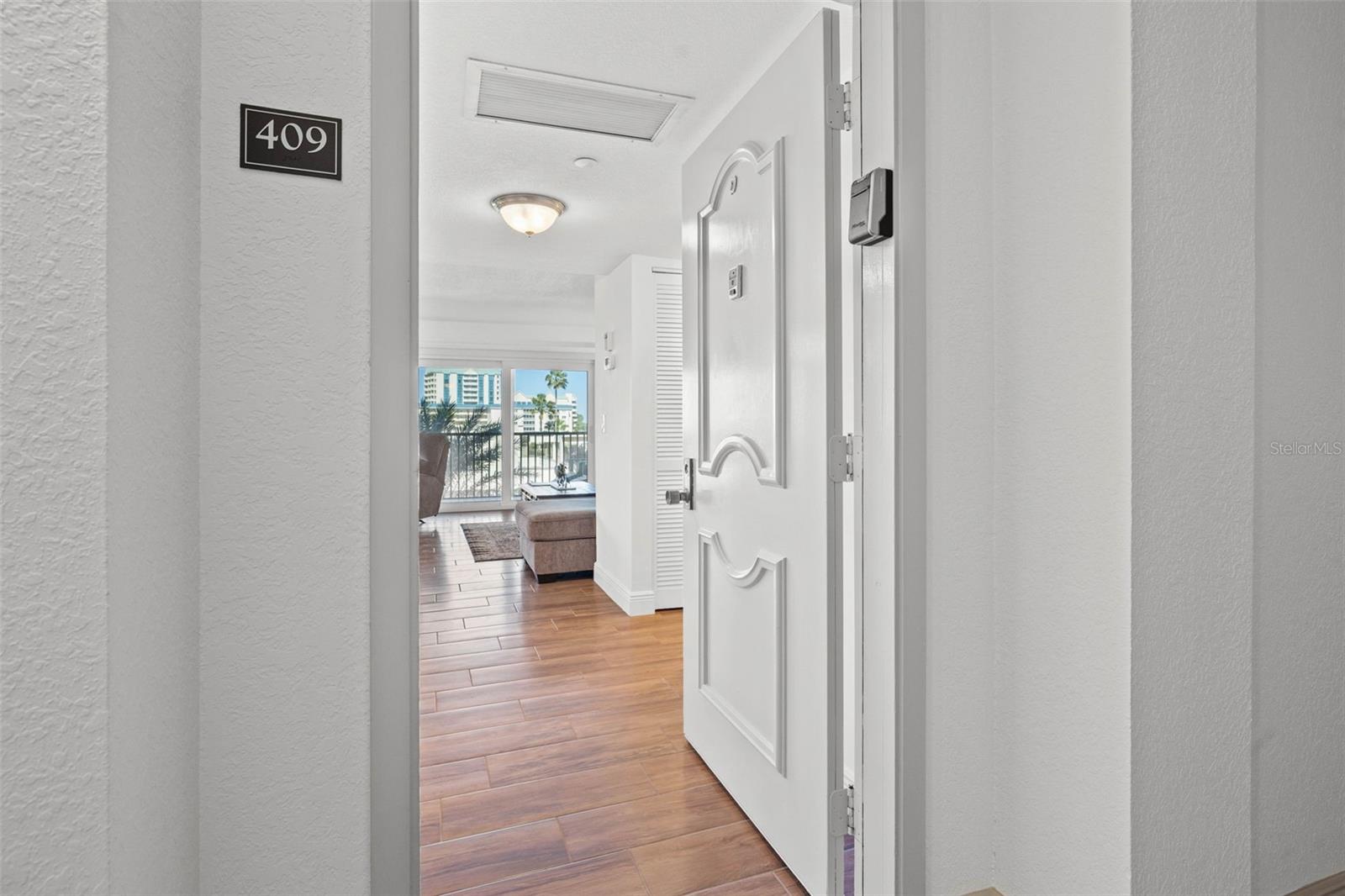 1102 BENJAMIN FRANKLIN DRIVE 409