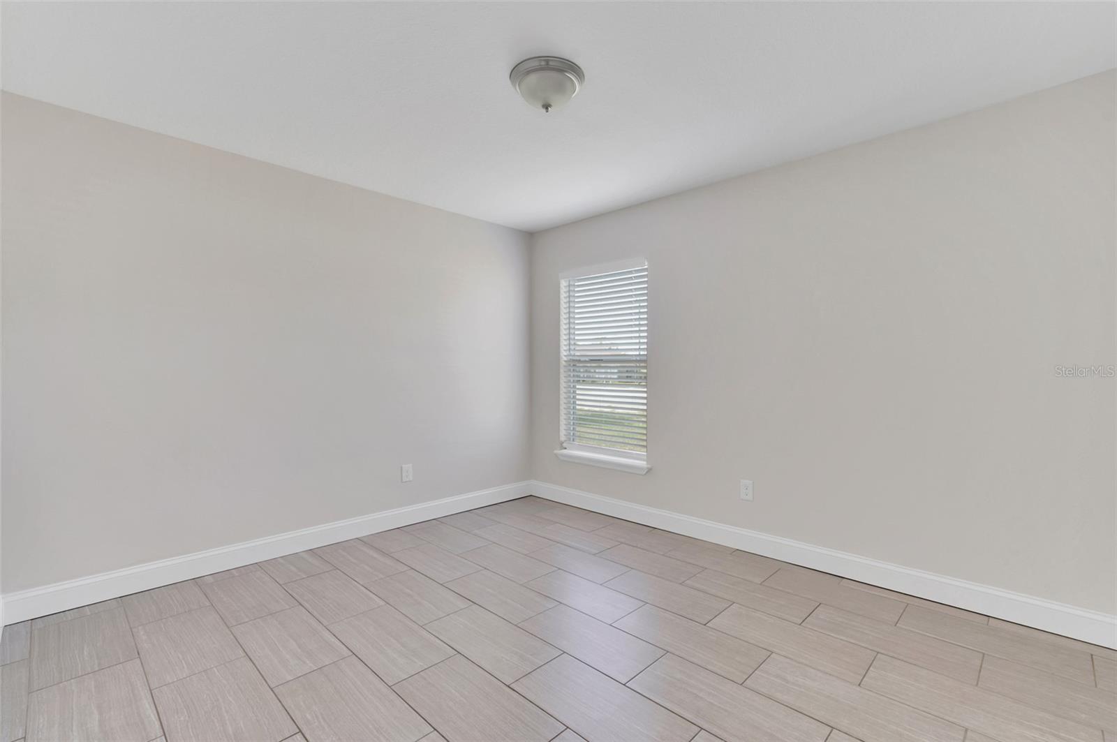 DELTONA LAKES UNIT 32 - Residential