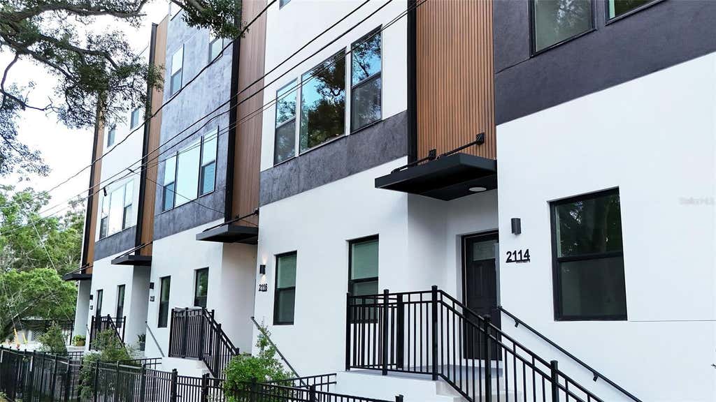 Photo of 2114 4th Street S #7, St Petersburg, FL 33705 (MLS # TB8529362)