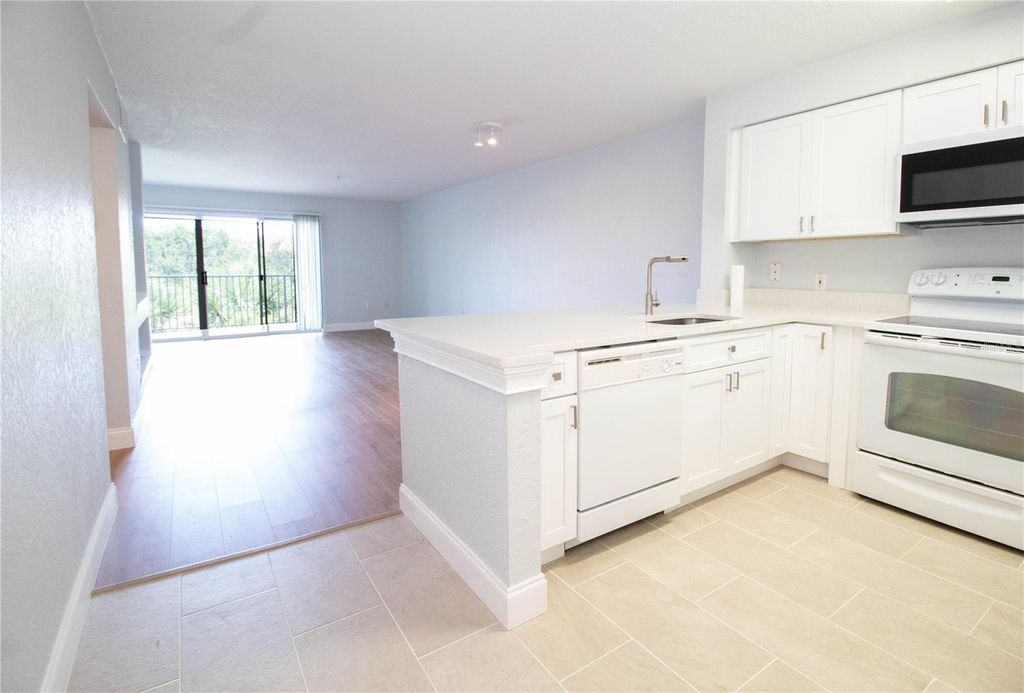 Photo of 14036 Fairway Island Drive #1535, Orlando, FL 32837 (MLS # S5139255)