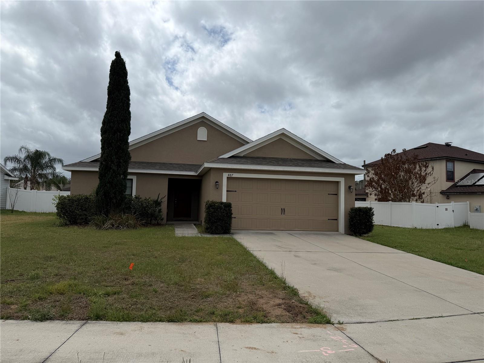 TAVARES GROVES AT BAYTREE - Residential