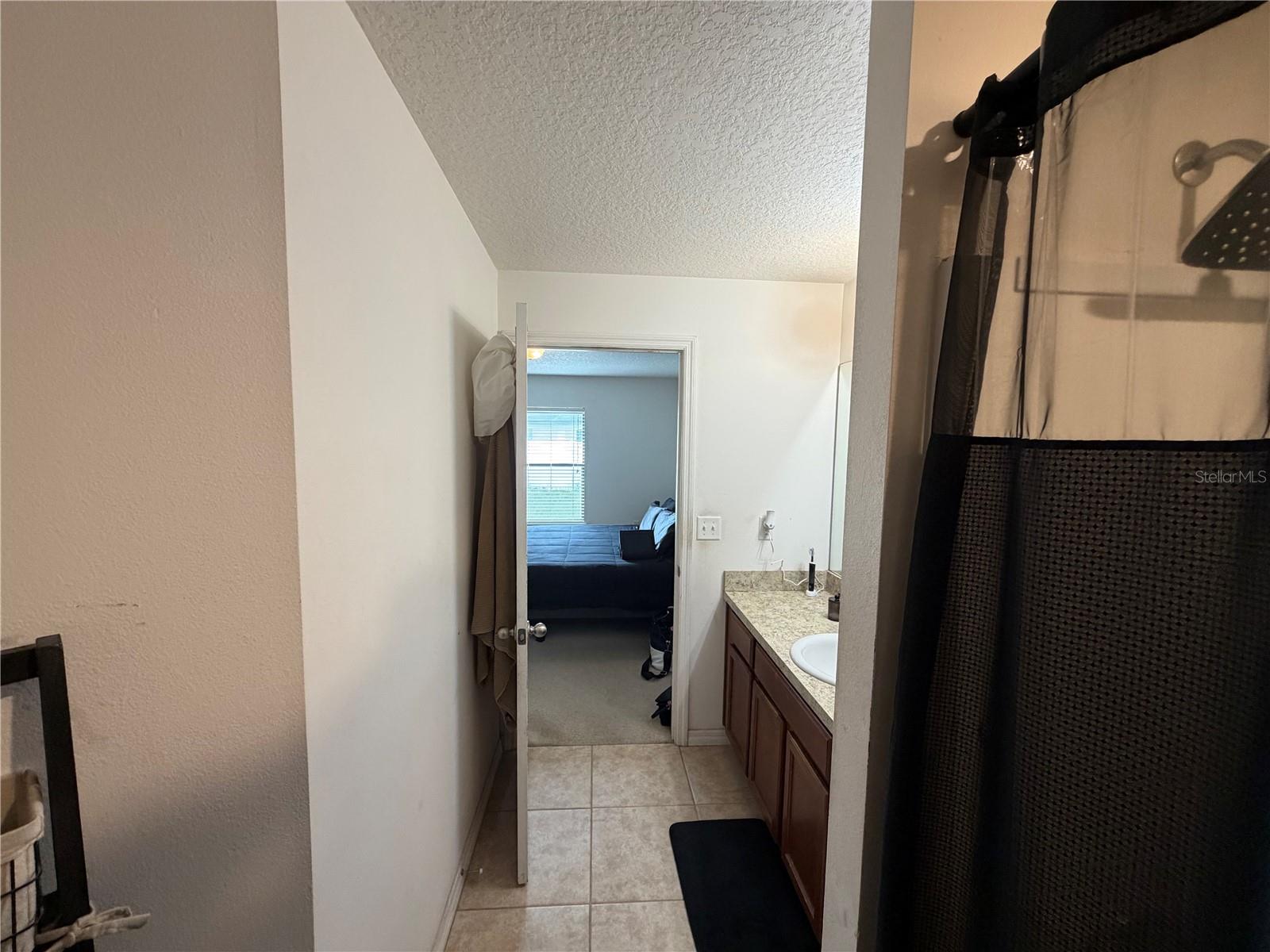 TAVARES GROVES AT BAYTREE - Residential