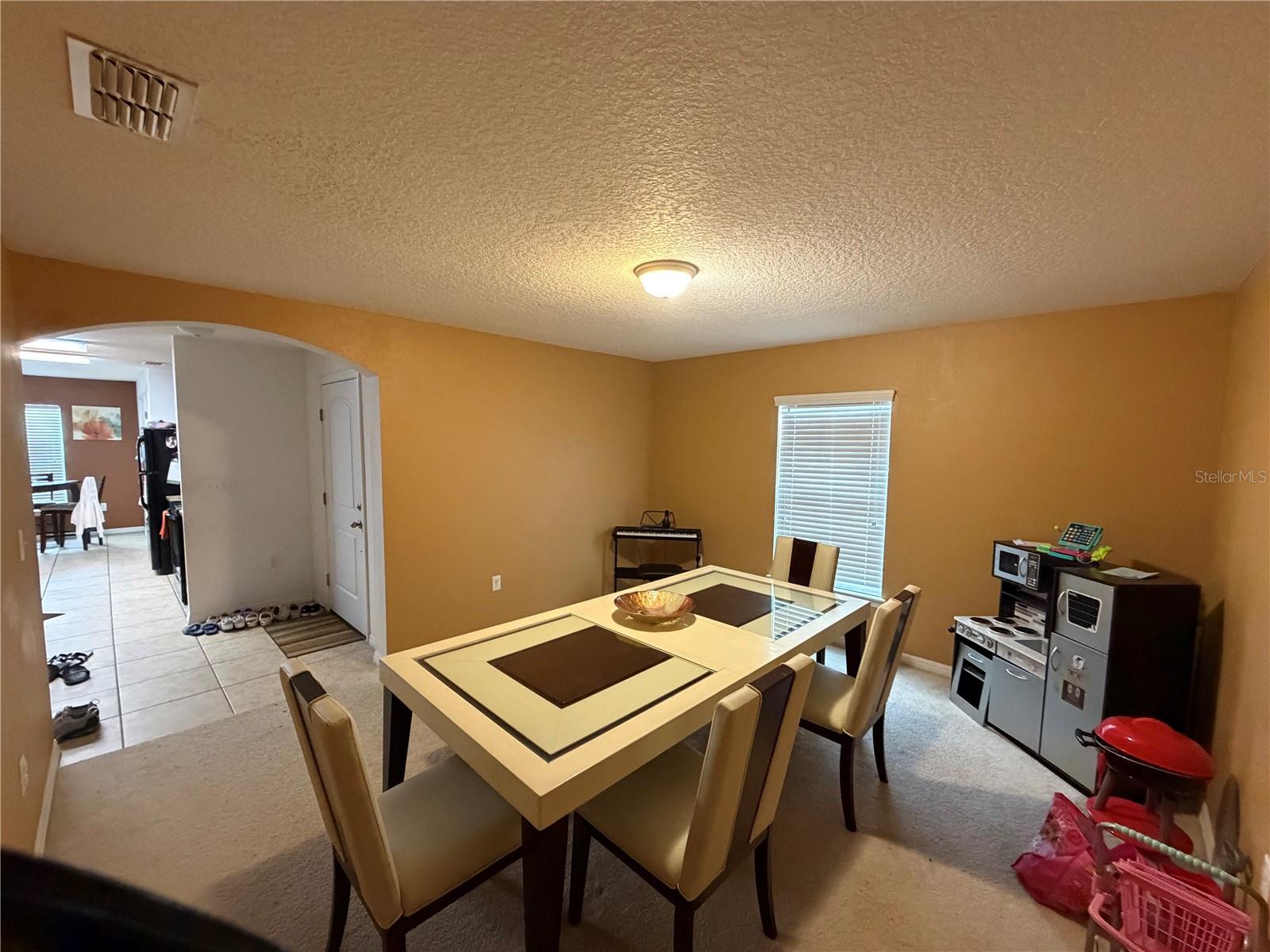 TAVARES GROVES AT BAYTREE - Residential