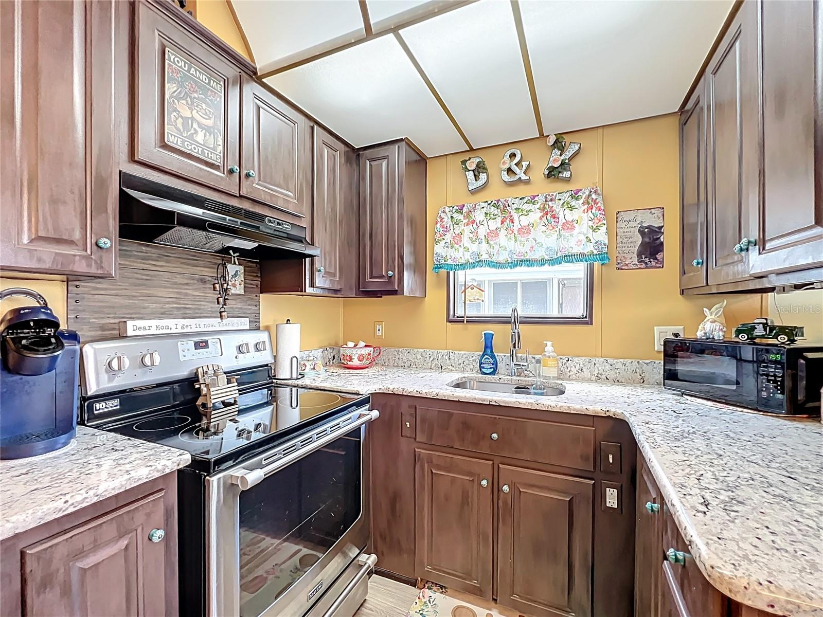 LILY LAKE GOLF & RV RESIDENCE PH I - Residential