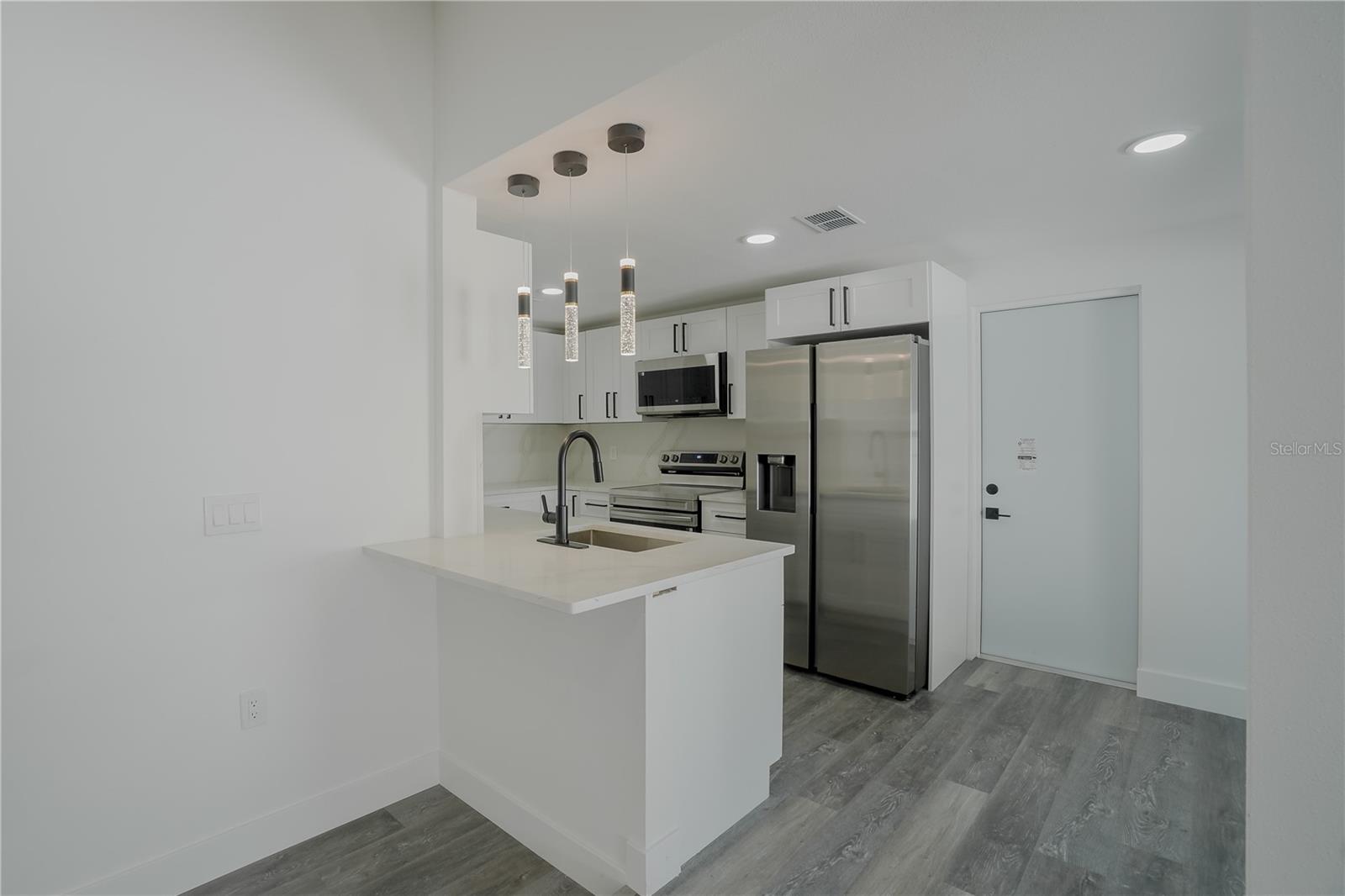 VENICE GARDENS - Residential