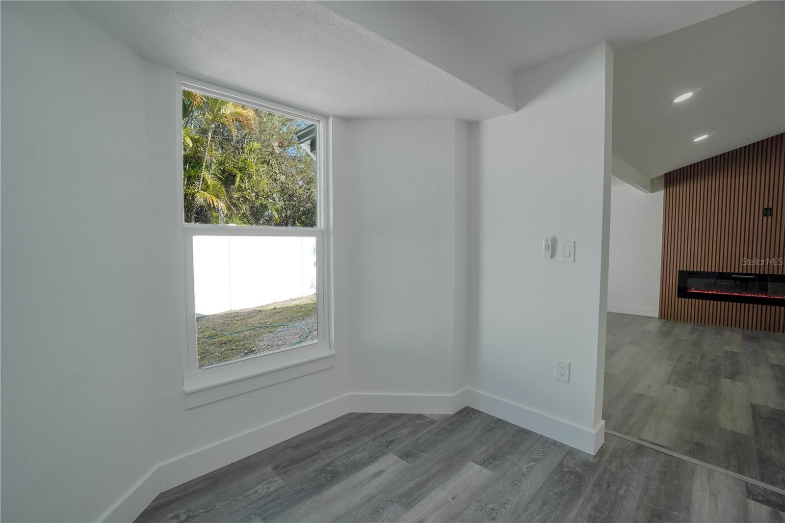 VENICE GARDENS - Residential