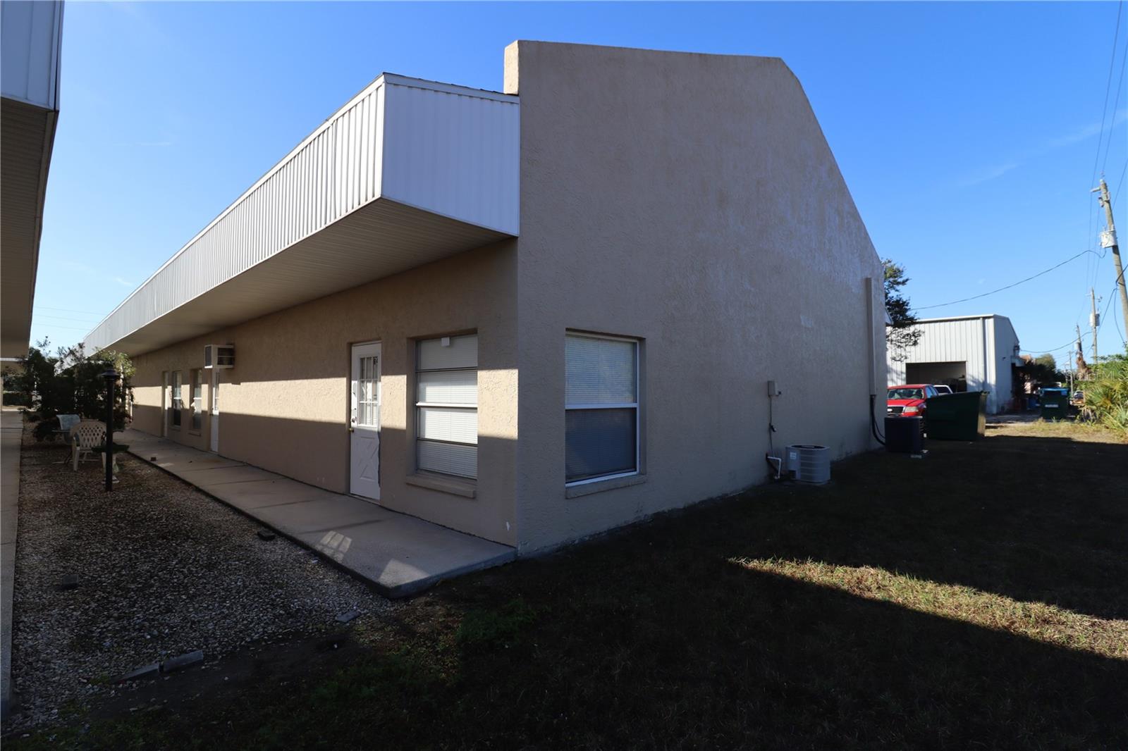 PAULSON DRIVE WAREHOUSE BLDG B - Commercial Sale
