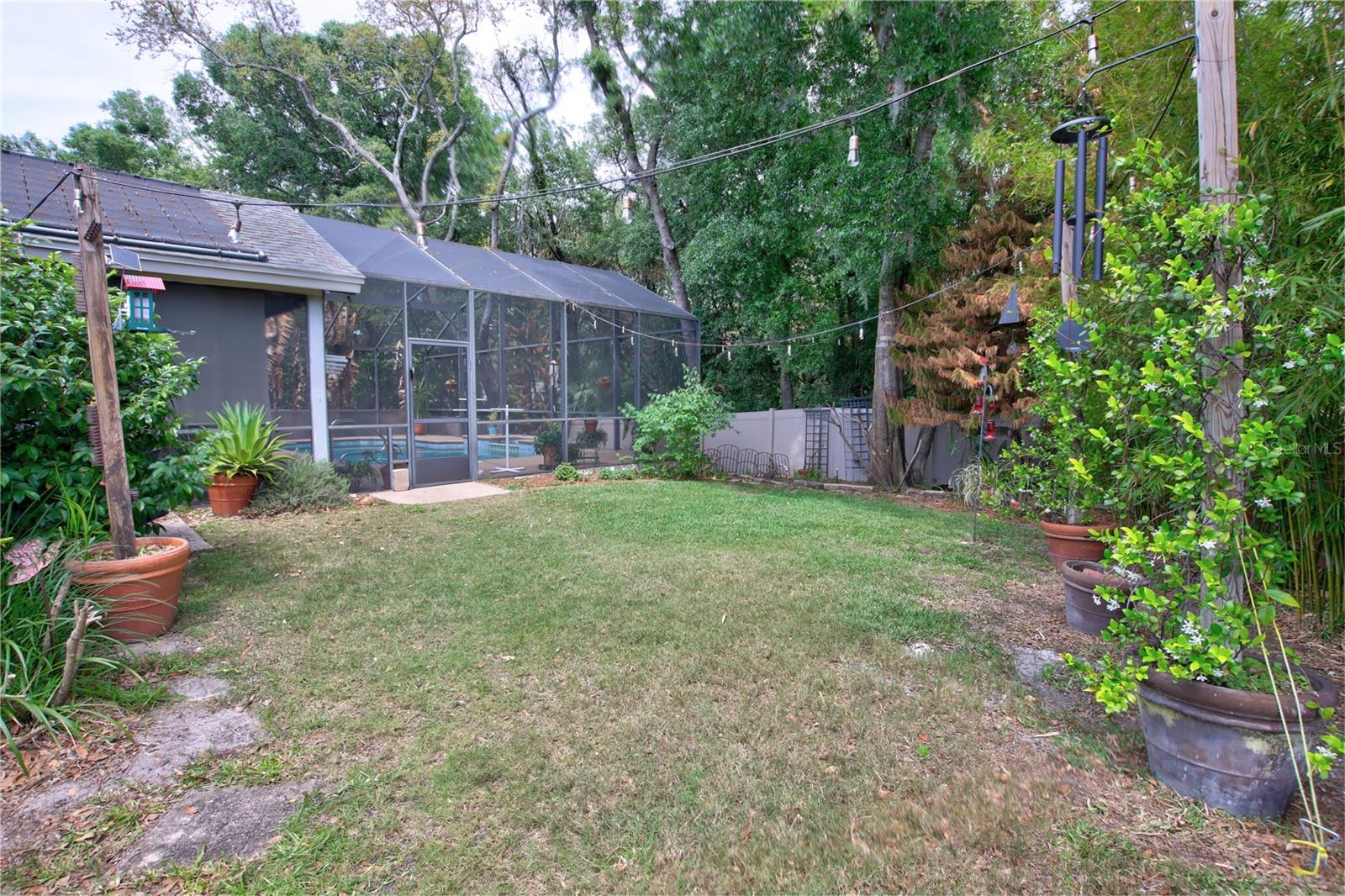 MISTY OAKS - Residential