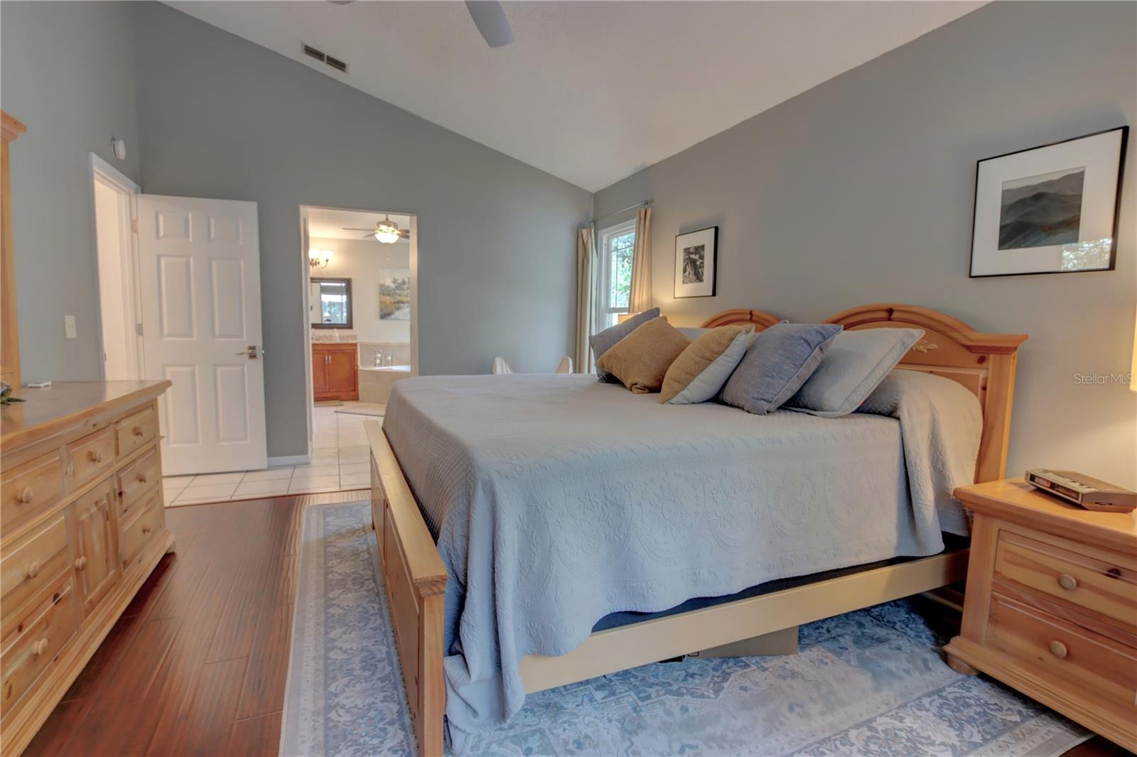 MISTY OAKS - Residential