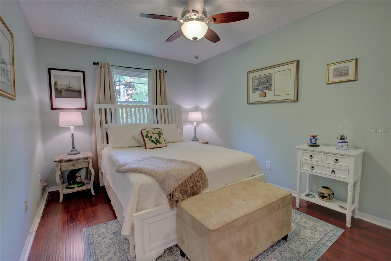 MISTY OAKS - Residential