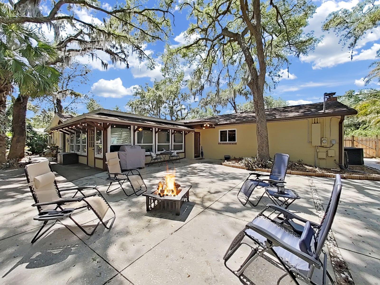 TRACERS LAKE KEEN ESTATES UNI - Residential