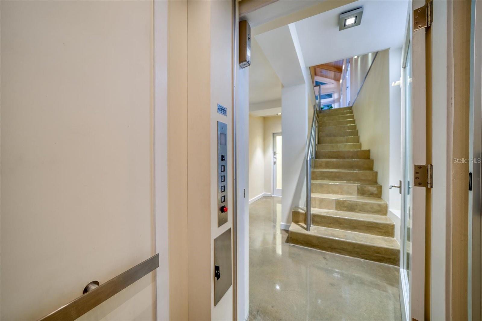 ISLE OF PALMS 1ST ADD - Residential