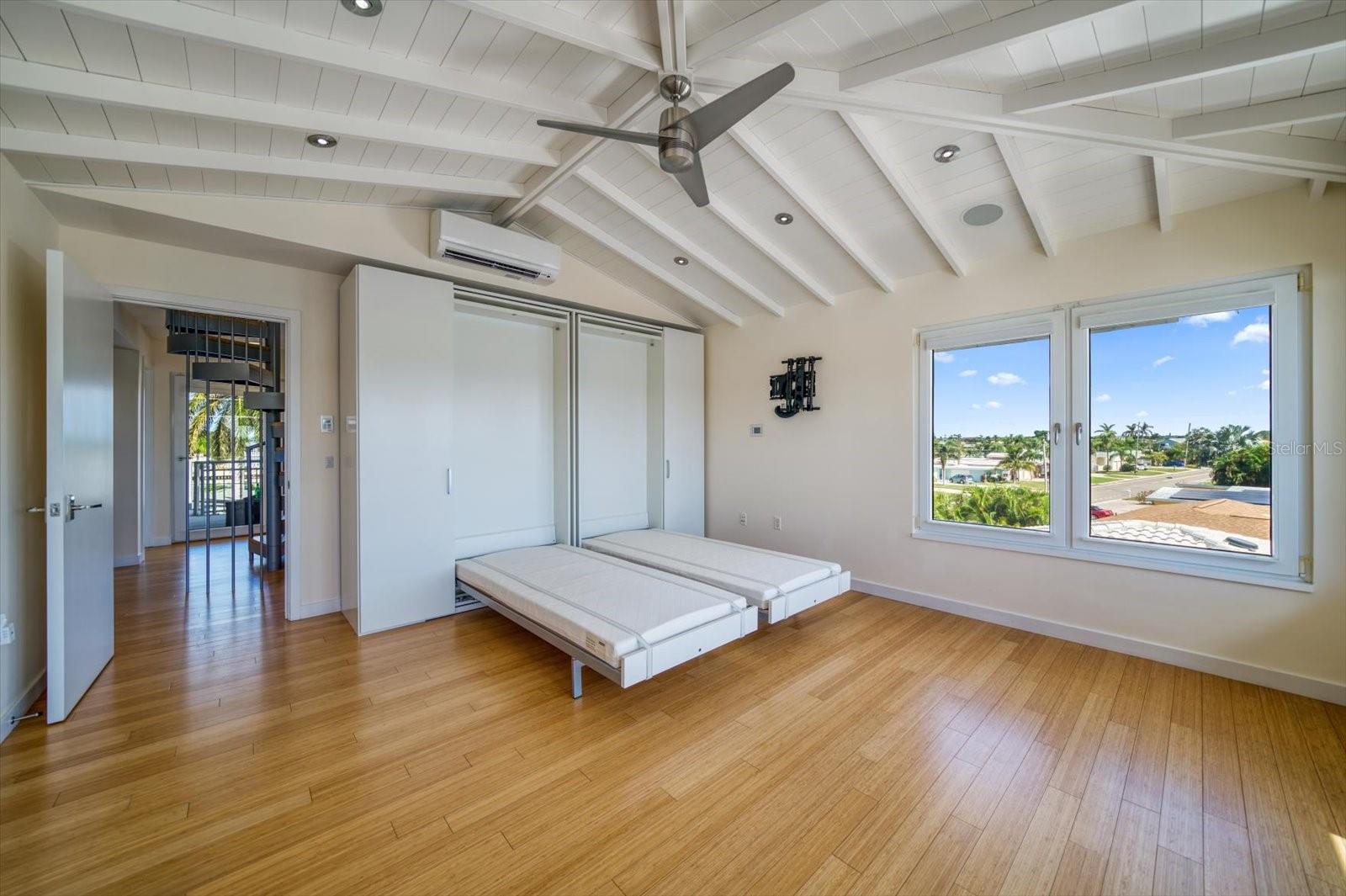 ISLE OF PALMS 1ST ADD - Residential