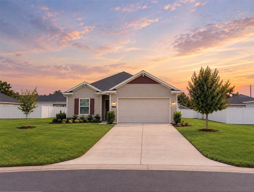 Photo of 511 NW 4th Terrace, Williston, FL 32696 (MLS # A4711163)