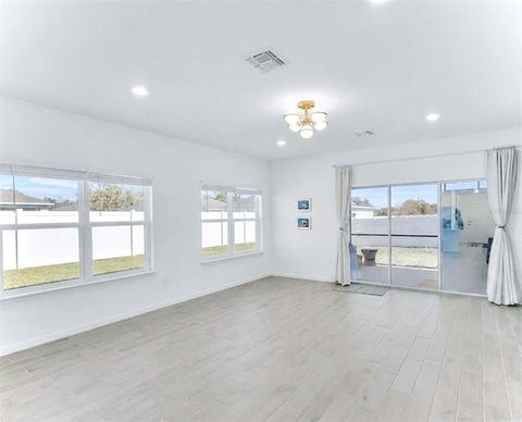 Tiny photo for 511 NW 4th Terrace, Williston, FL 32696 (MLS # A4711163)