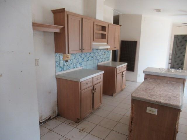 NEW ATHENS CITY - Residential