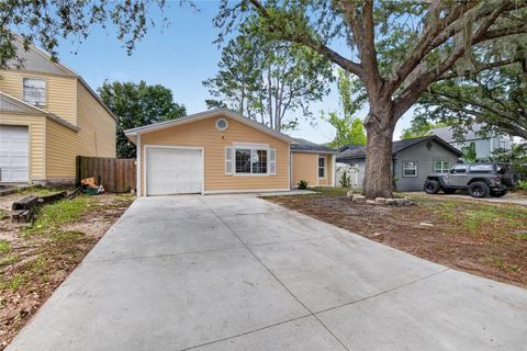 Photo of 7606 Leon Avenue, Tampa, FL 33637 (MLS # TB8511862)