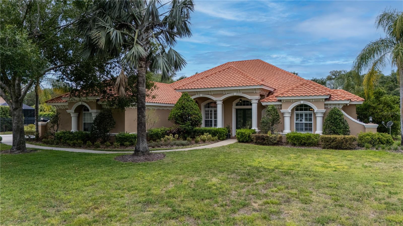16124 SUNCREST SHORES DRIVE
