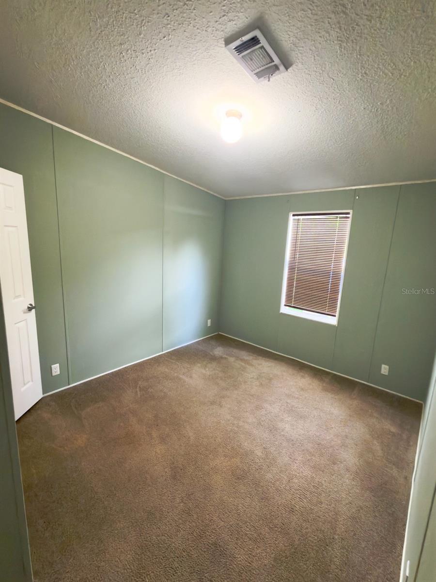 LAKE BURBANK VILLAGE - Residential