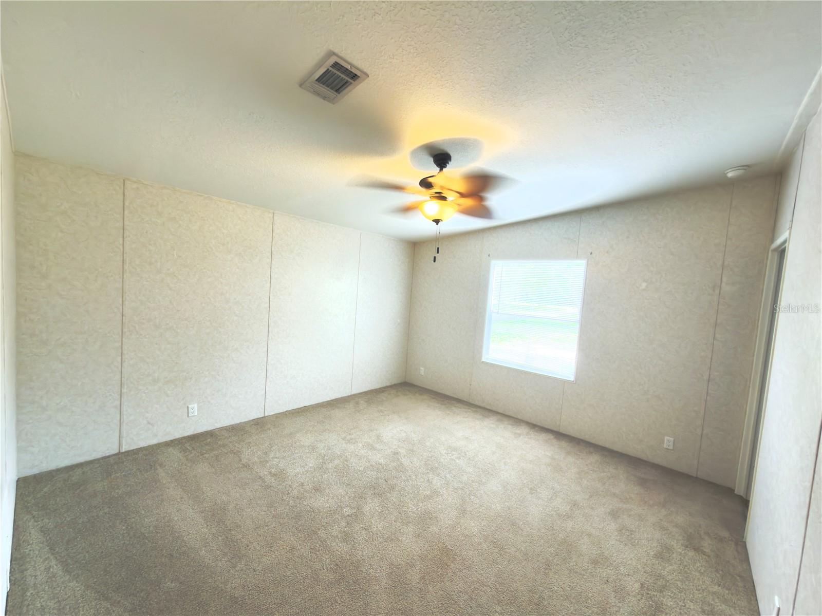 LAKE BURBANK VILLAGE - Residential