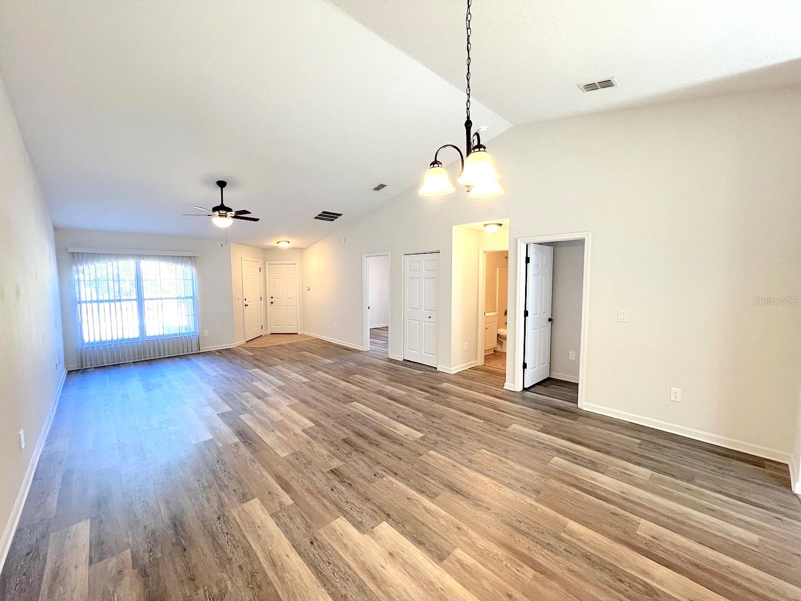 BELLE TERRE - Residential Lease