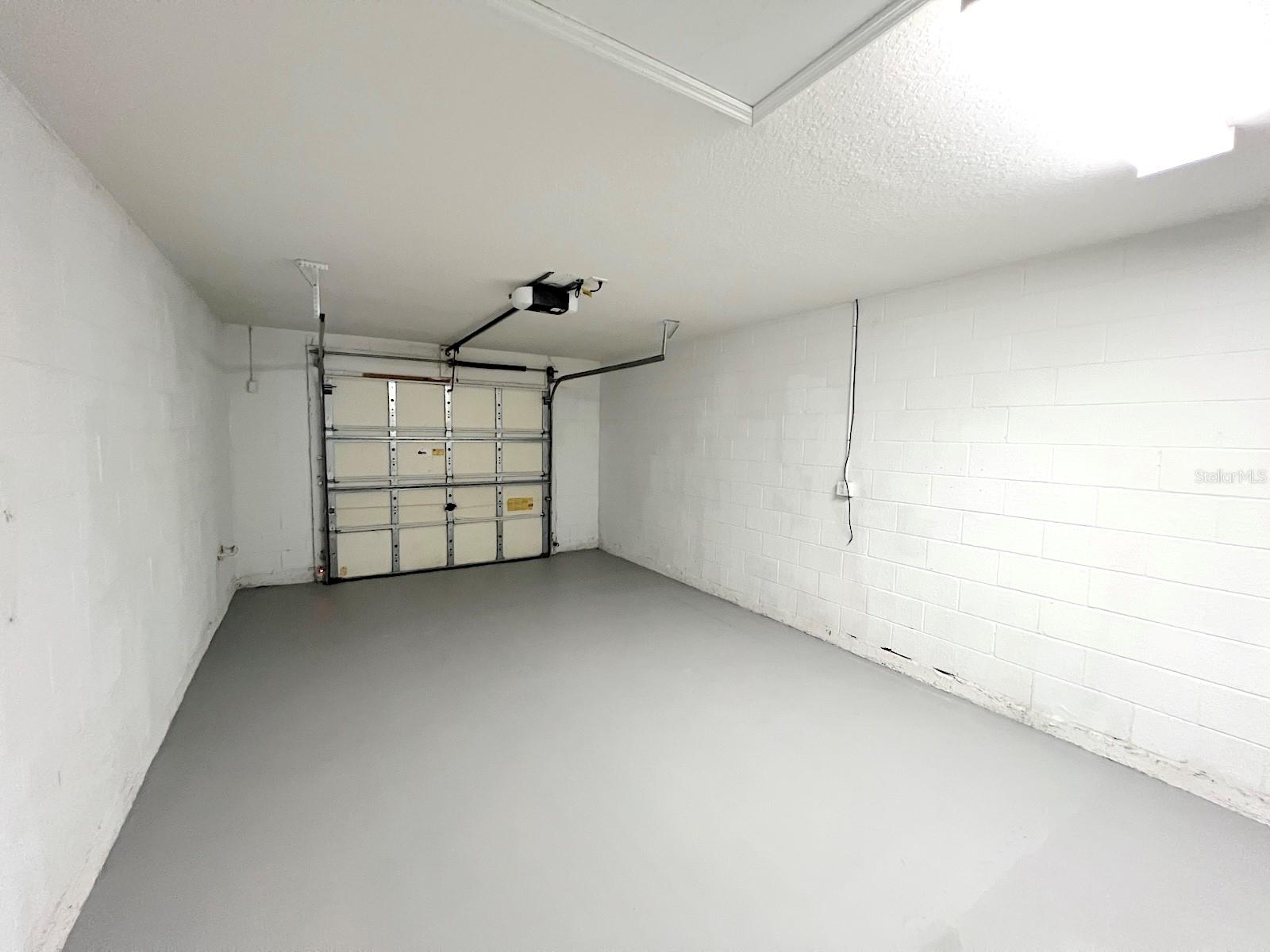 BELLE TERRE - Residential Lease