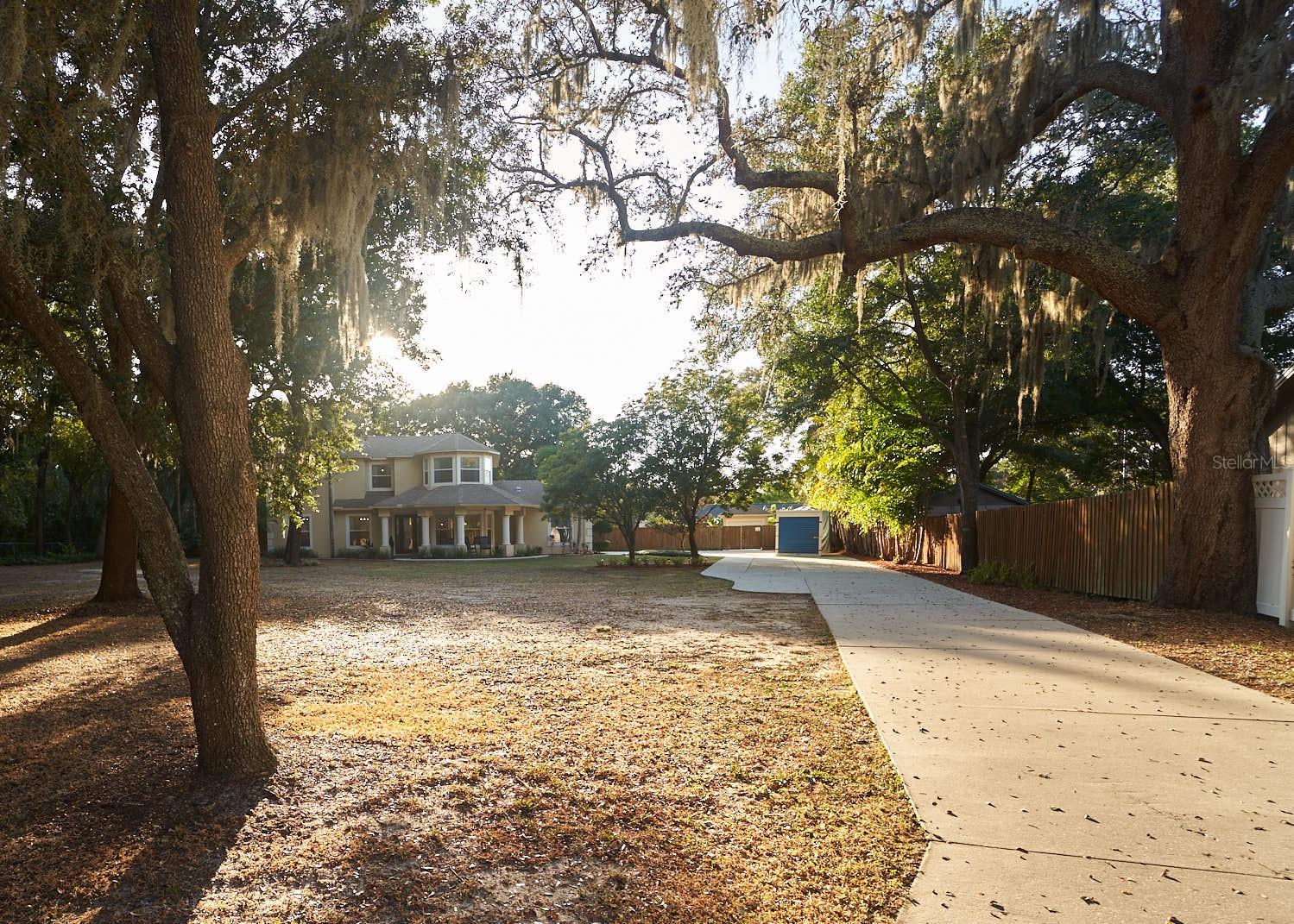 CHERY AND GUINART - Residential