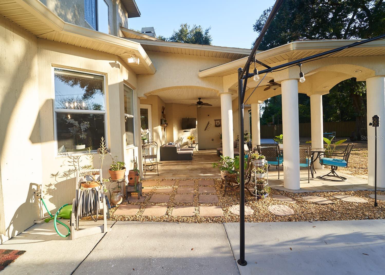 CHERY AND GUINART - Residential