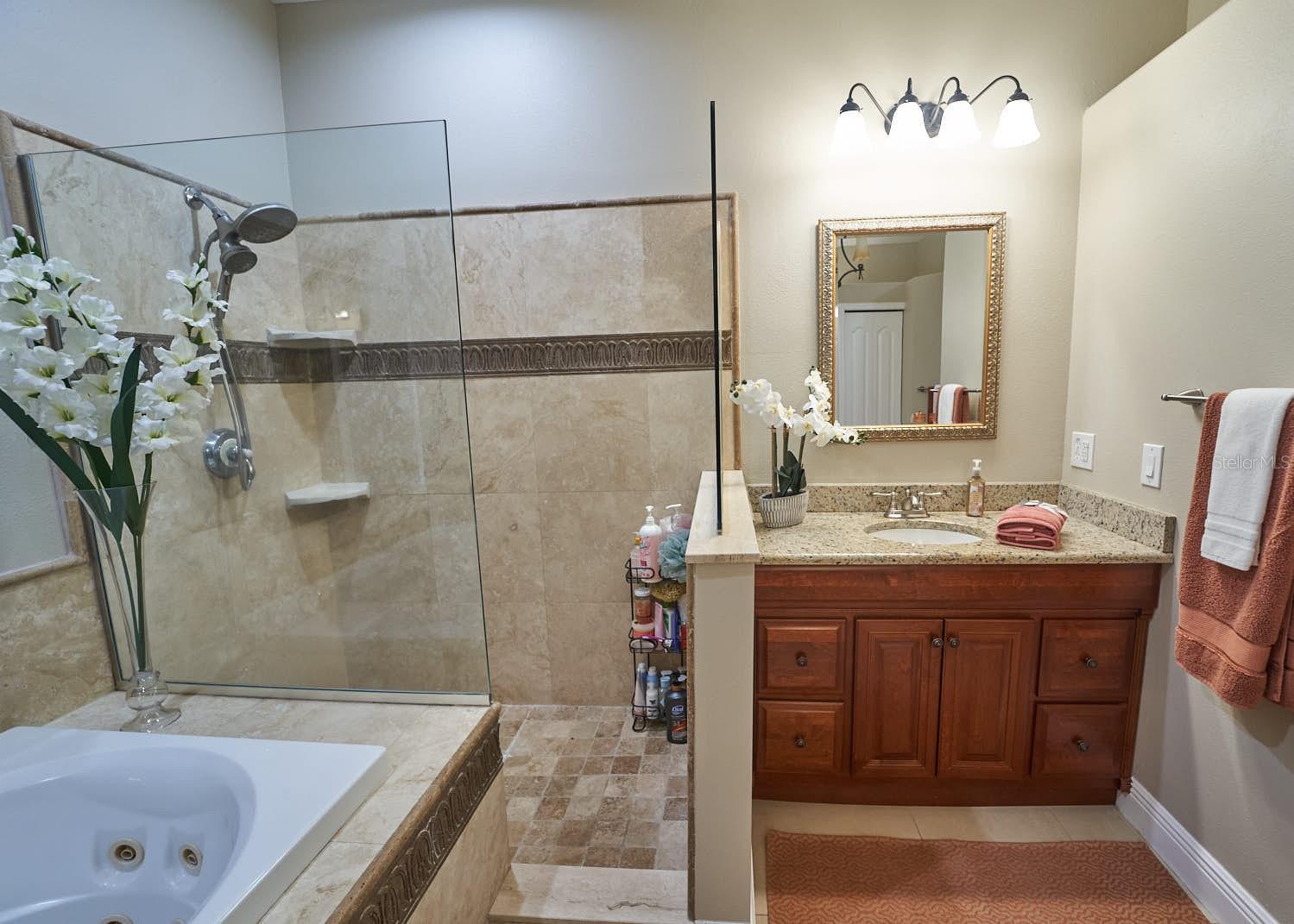 CHERY AND GUINART - Residential