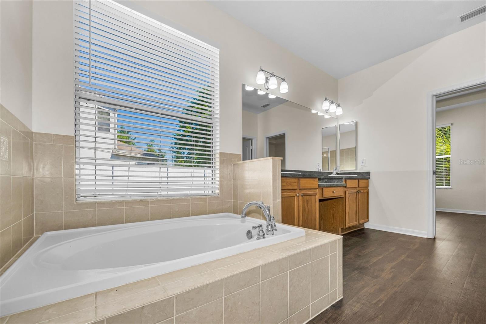 SUNCOAST LAKES B C & E PH 3 - Residential