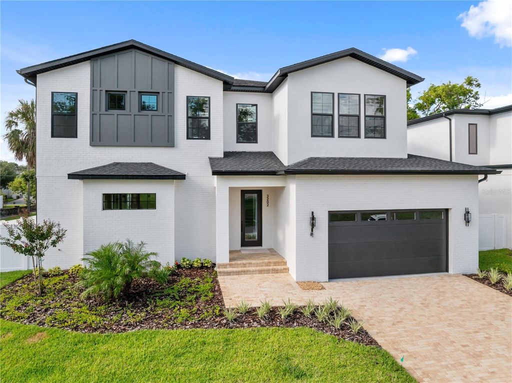 Photo of 3202 W La Salle Street, Tampa, FL 33607 (MLS # TB8521195)