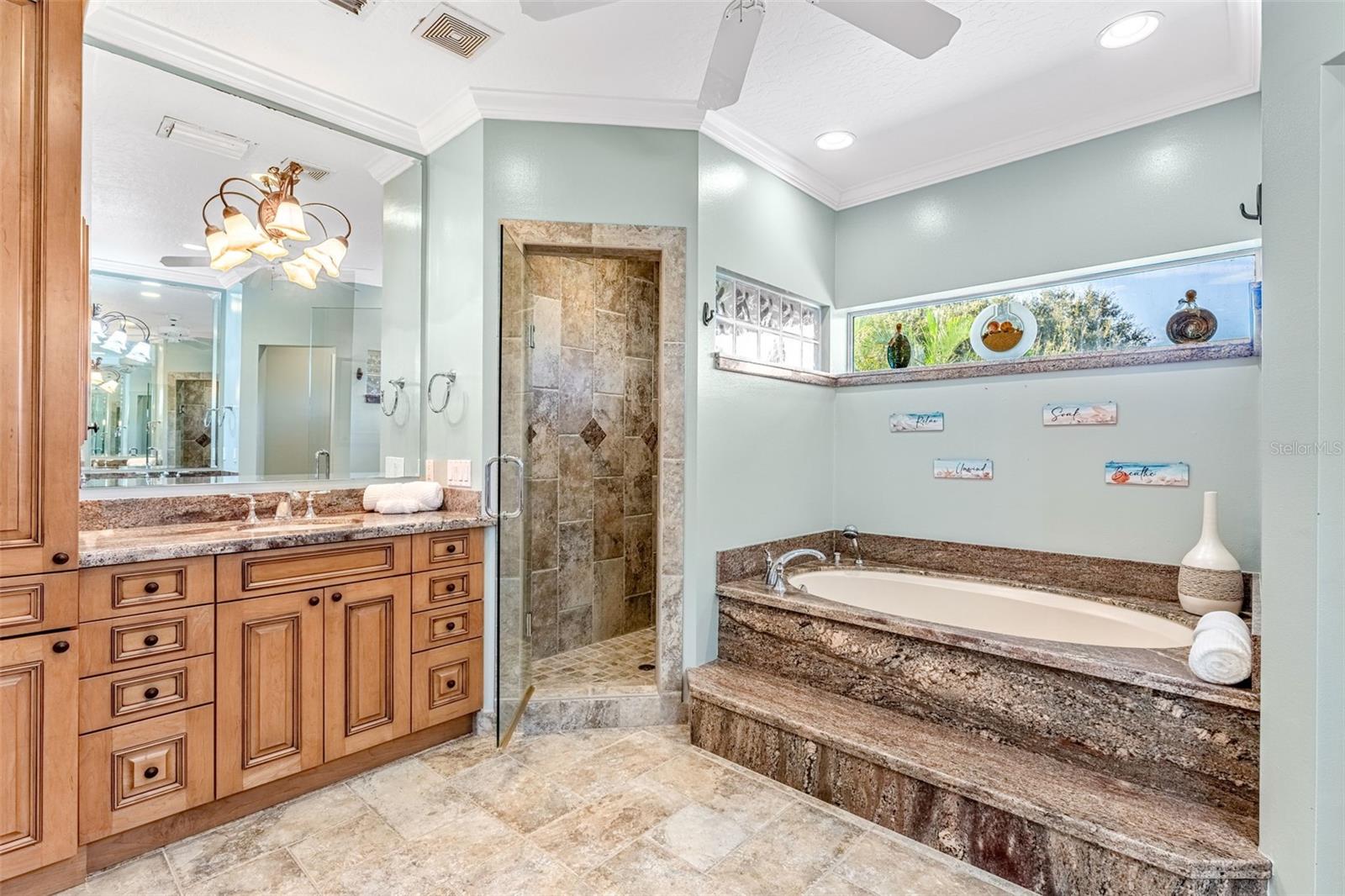 RIVER SHORES 1ST ADD - Residential