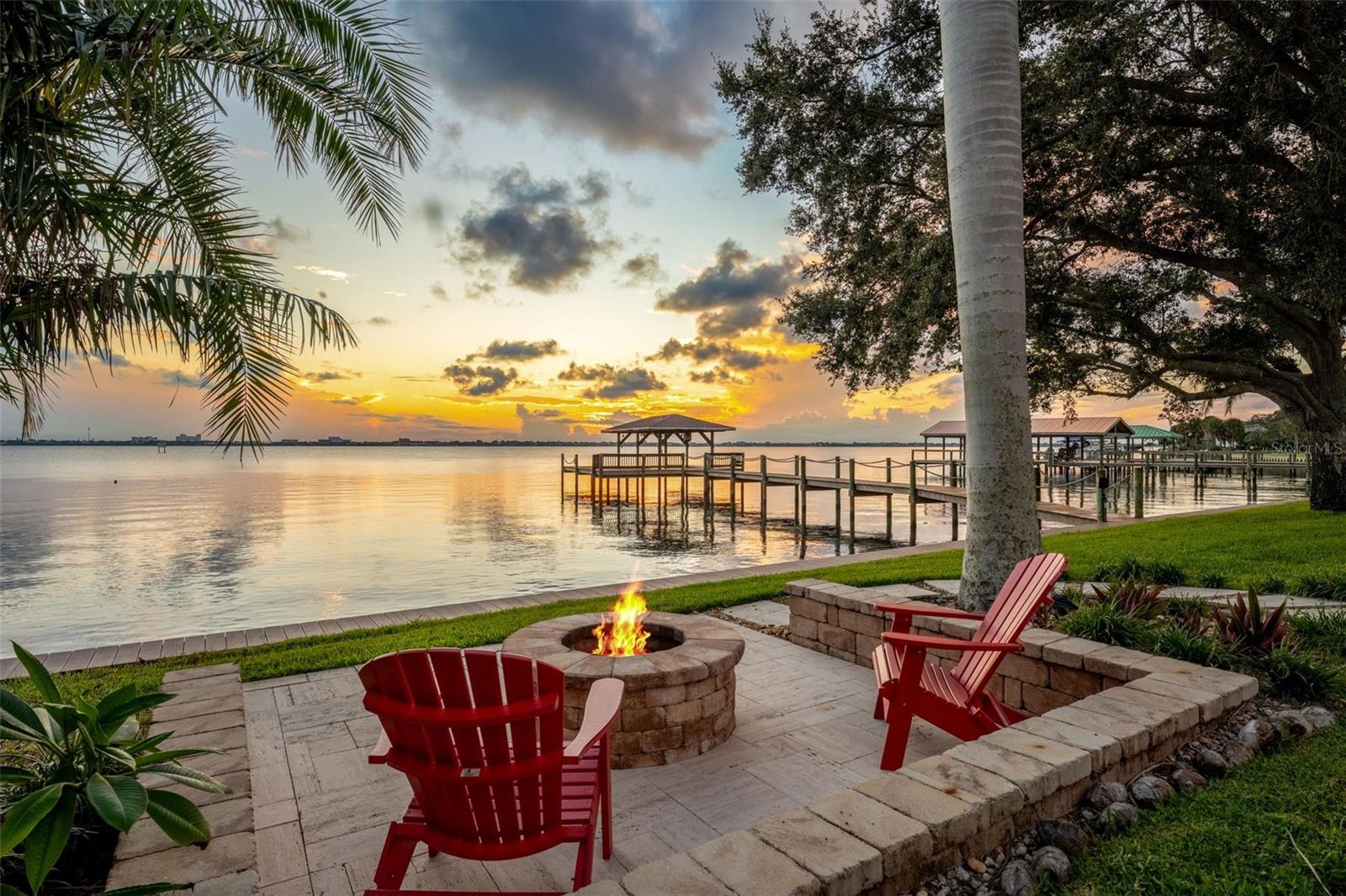 RIVER SHORES 1ST ADD - Residential