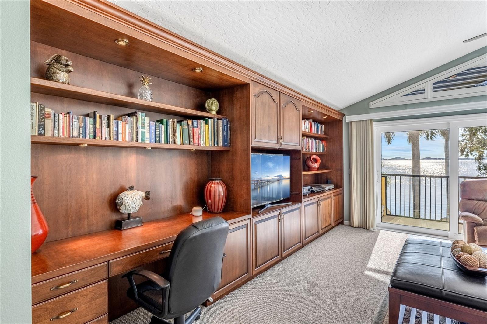 RIVER SHORES 1ST ADD - Residential