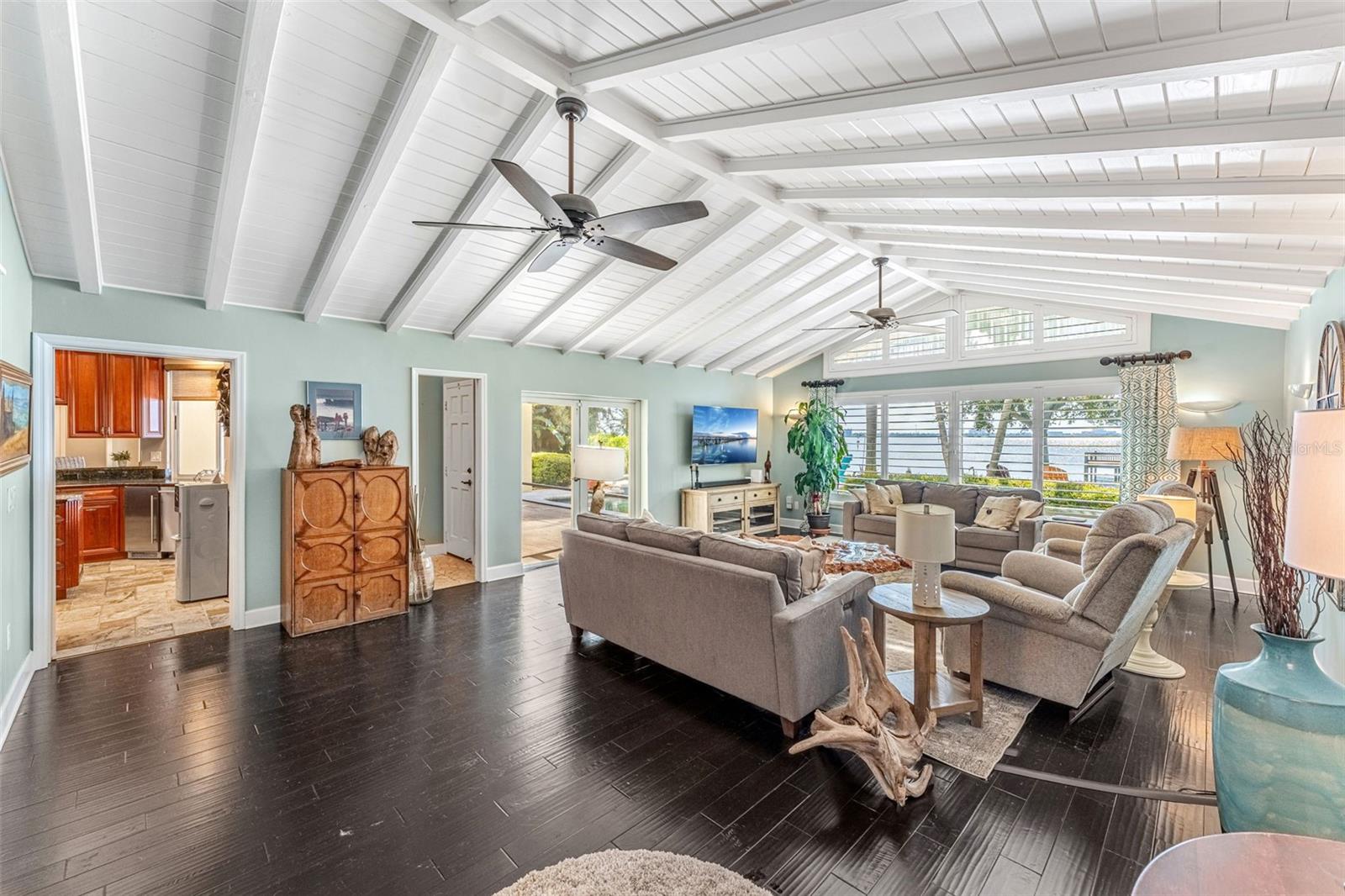 RIVER SHORES 1ST ADD - Residential