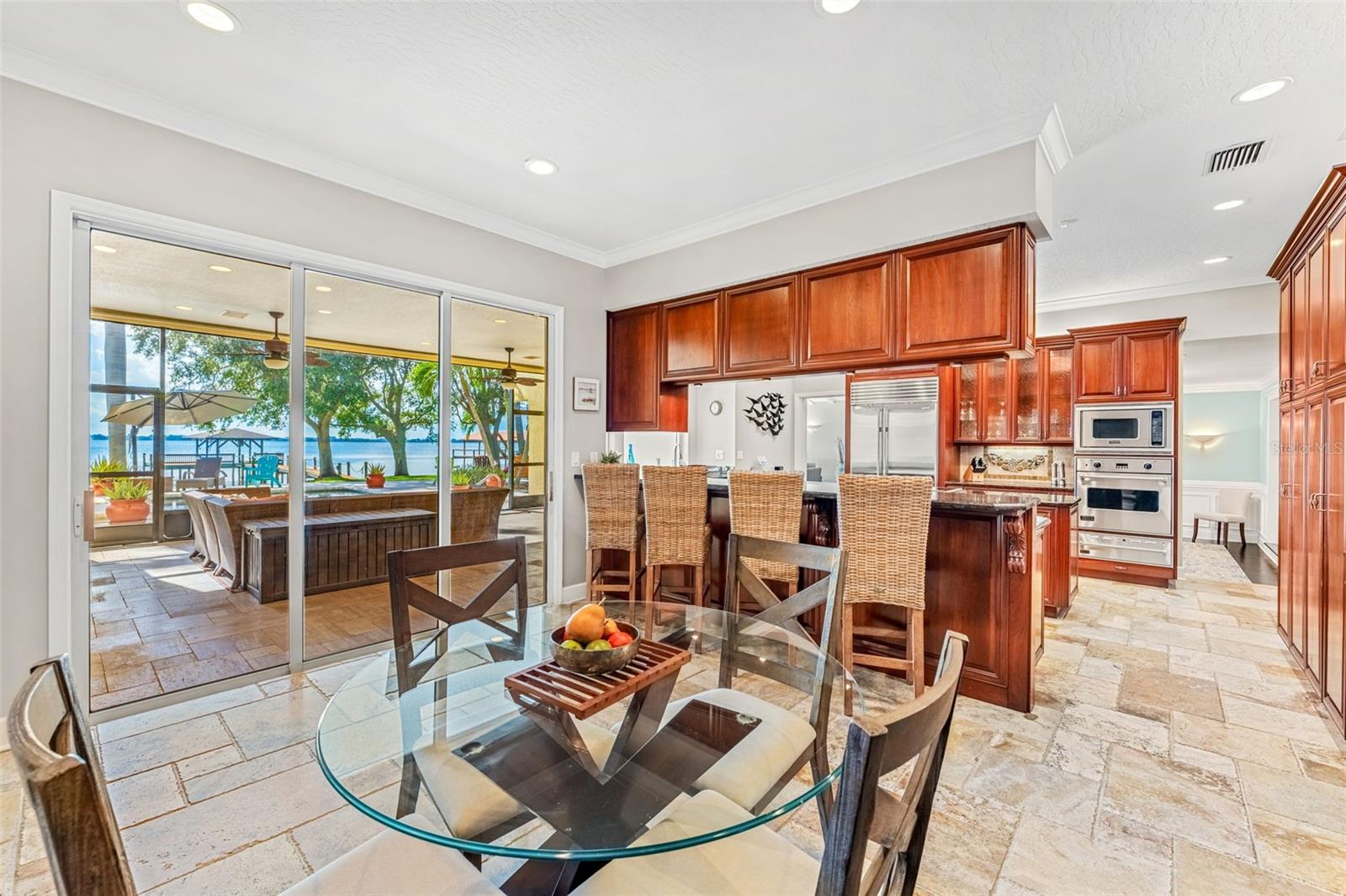 RIVER SHORES 1ST ADD - Residential