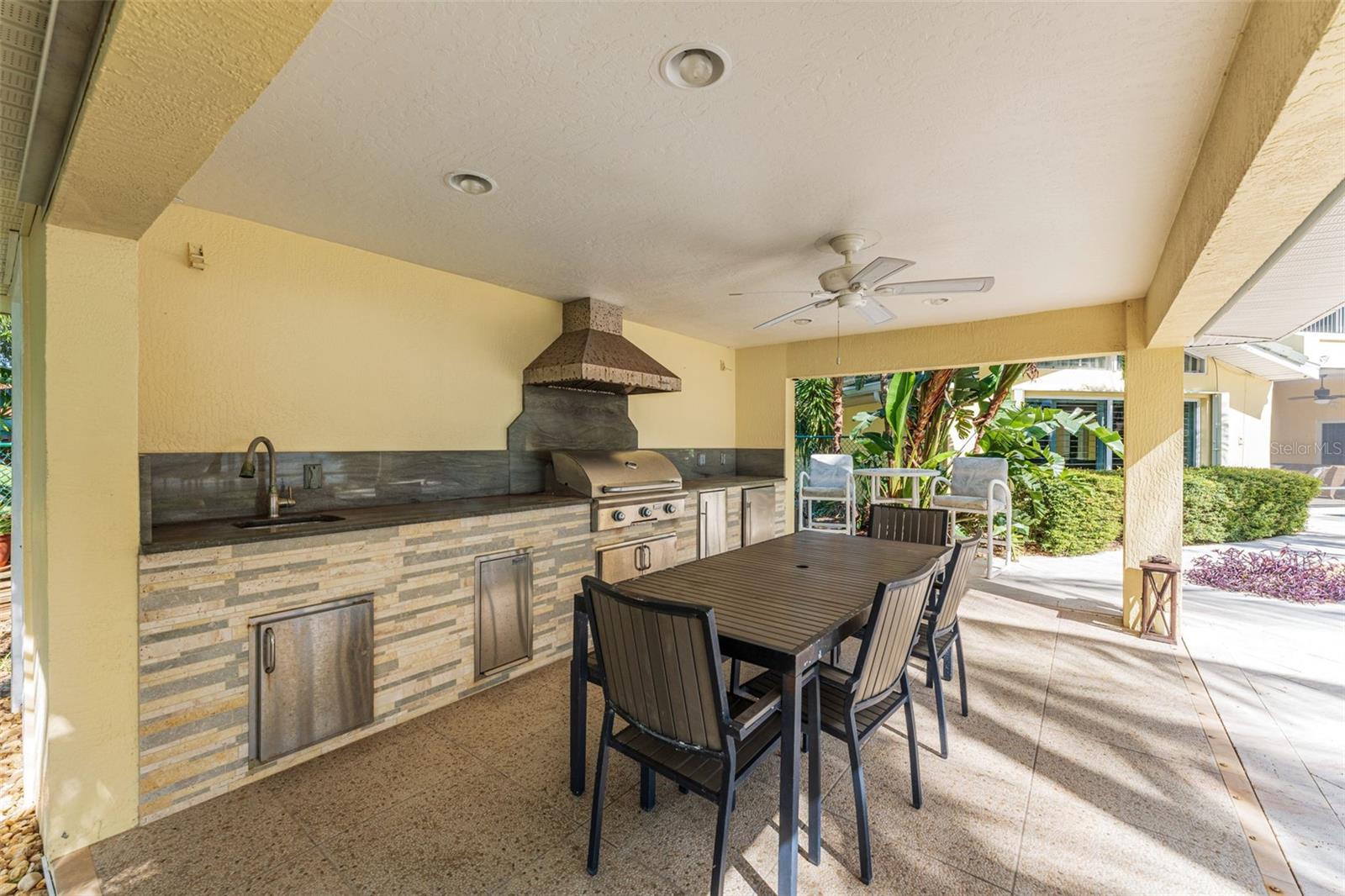 RIVER SHORES 1ST ADD - Residential