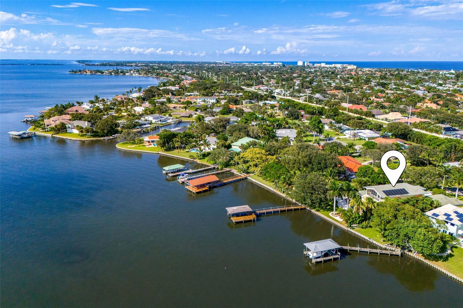 RIVER SHORES 1ST ADD - Residential